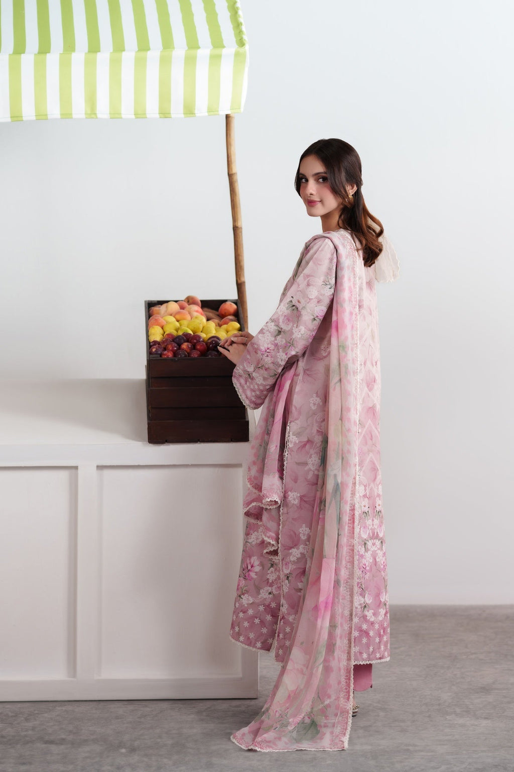 Neeshay Lawn